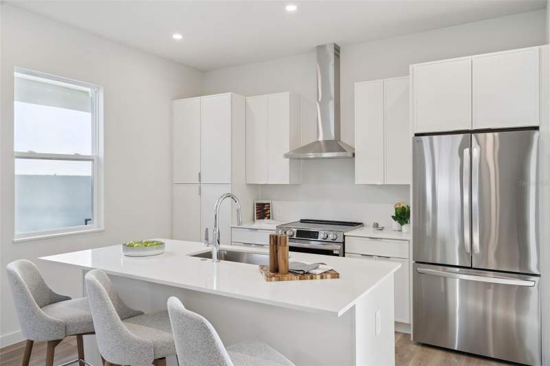 4 bedroom Single Family Residence at 451 Skyfield Court, Boulevard Oaks Of Lady Lake, Lady Lake — photo 3