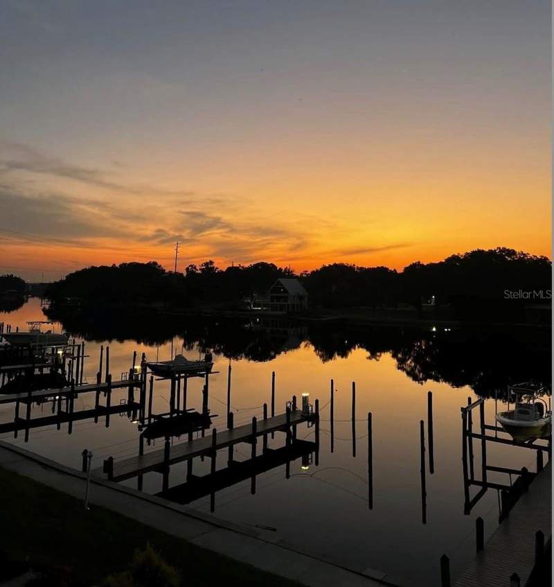Marina Club Of Tampa