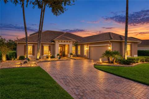637 Volterra Boulevard, golf community for sale in Poinciana