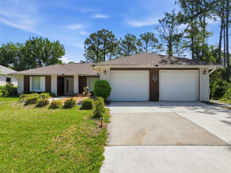 4 bedroom Single Family Residence at 26 Woodbury Drive, Pine Lakes, Palm Coast — photo 1