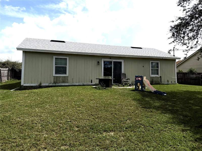 3 bedroom Single Family Residence at 2861 Fifer Drive, Deltona Lakes Un 34, Deltona — photo 2