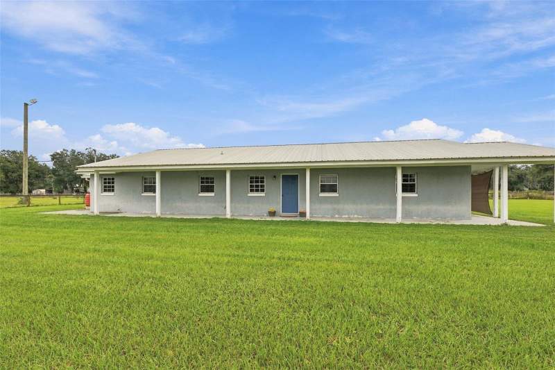 4 bedroom Single Family Residence at 9124 Carey Road, Lithia, Lithia — photo 3