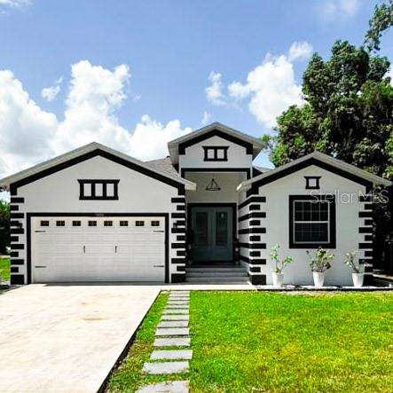 36842 Center Ave, home for sale in Dade City 33525