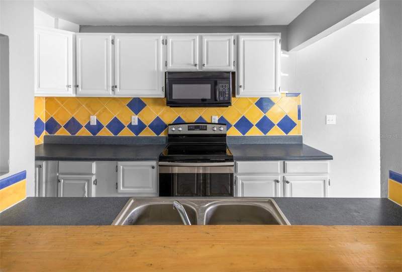 2 bedroom Condominium at 1829 Bough Avenue #3, Eastwood Pines, Clearwater — photo 4