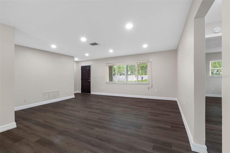 2 bedroom Single Family Residence at 624 Orange Street, Kramer F A Sub, Palm Harbor — photo 5