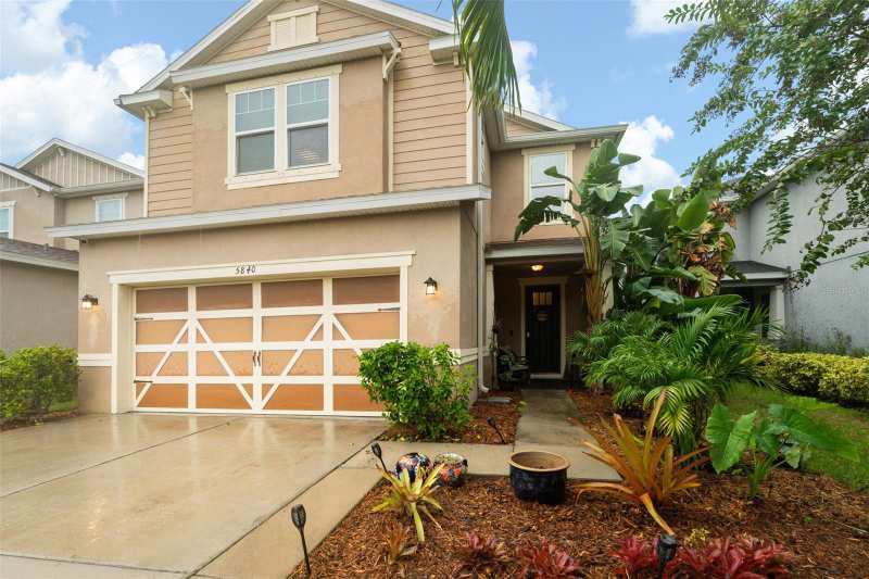 5 bedroom Single Family Residence at 5840 Marmalade Lane, Seminole Groves, Seminole — photo 1
