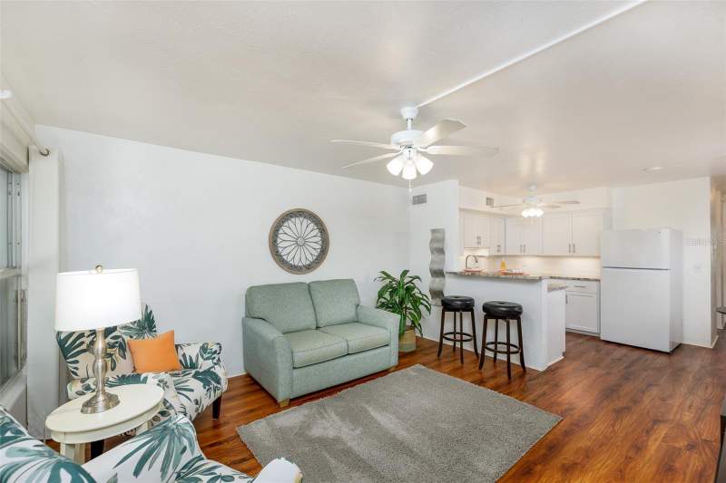 1 bedroom Condominium at 4154 56th Street #720, Clearview Oaks Bldg 24, Kenneth City — photo 4