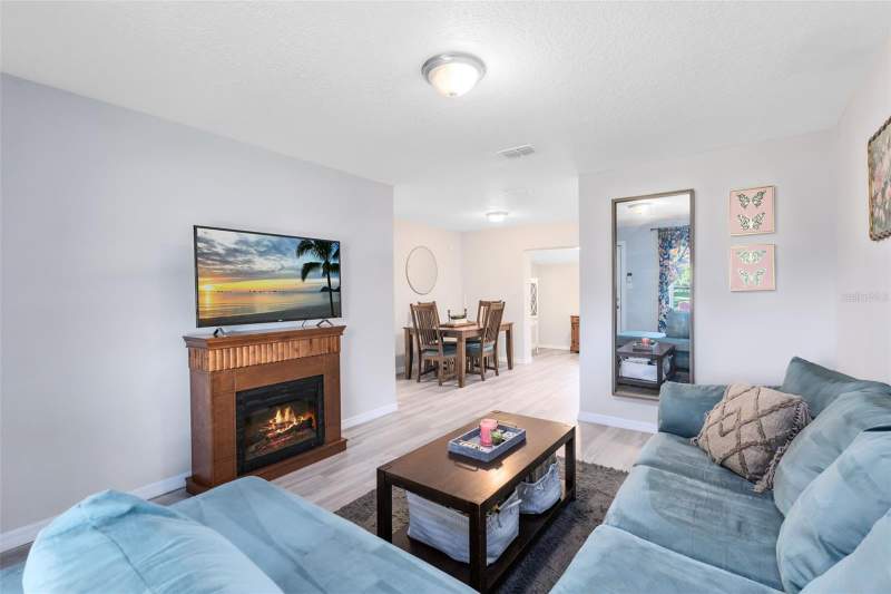 3 bedroom Single Family Residence at 2190 PATTERSON AVENUE, RICHMOND HEIGHTS, ORLANDO — photo 3