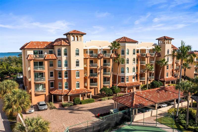 3 bedroom Condominium at 1645 Pinellas Bayway #B2, Hidden Lagoon At Arrowhead Point, Tierra Verde — photo 3