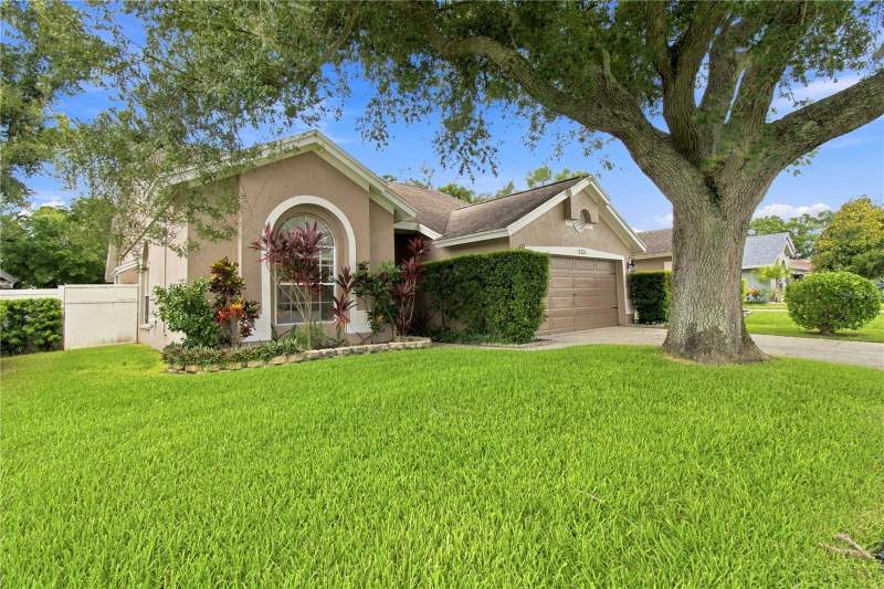 3 bedroom Single Family Residence at 7736 Marbella Creek Avenue, Towne Park Ph 1, Tampa — photo 5