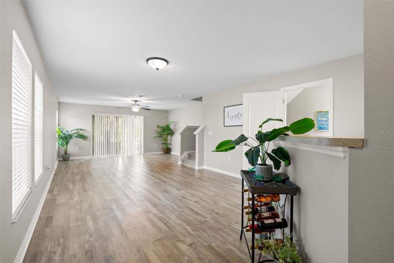 3 bedroom Townhouse at 10924 Johanna Avenue, St Charles Place Ph 5, Riverview — photo 5