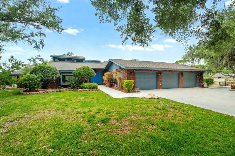 3 bedroom Single Family Residence at 140 Cowpen Lane, Sarasota, Sarasota — photo 1