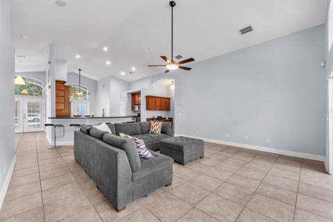16405 Bridgewalk Drive, Lithia FL - photo 16 of 34