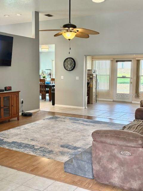 3 bedroom Single Family Residence at 422 Harbourview Drive, Sweetwater Golf & Tennis Club Add 02, Haines City — photo 4