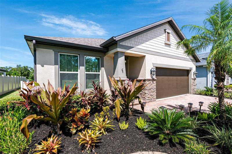 3 bedroom Single Family Residence at 10415 Alcon Blue Drive, Mariposa Ph 1, Riverview — photo 2