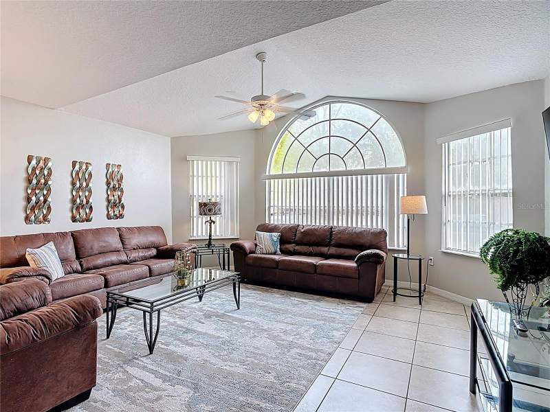 4 bedroom Condominium at 8710 Rain Forest Place #B, Villas At Island Club Ph 10, Kissimmee — photo 4