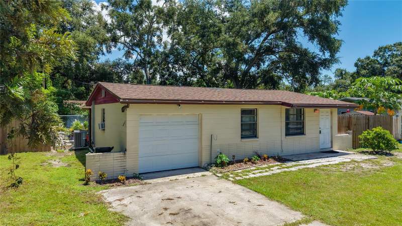 2 bedroom Single Family Residence at 8653 69th Street, Jan-Cory Sub, Pinellas Park — photo 2