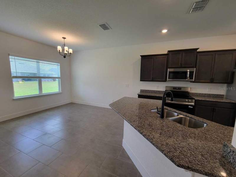5 bedroom Single Family Residence at 4398 SW 92nd Place Road, Ocala Crossings South, Ocala — photo 5