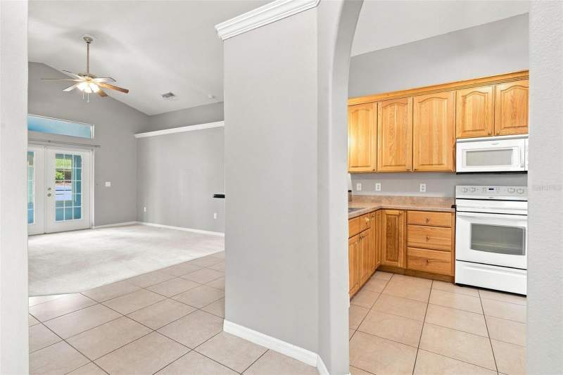 3 bedroom Single Family Residence at 93 Fairway Circle, Twin Lakes Estates, Umatilla — photo 5