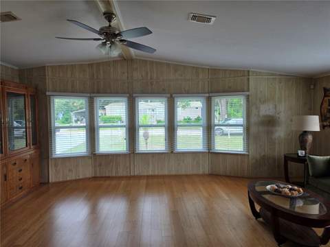 37747 Silver Pines Avenue, Zephyrhills FL - photo 19 of 62
