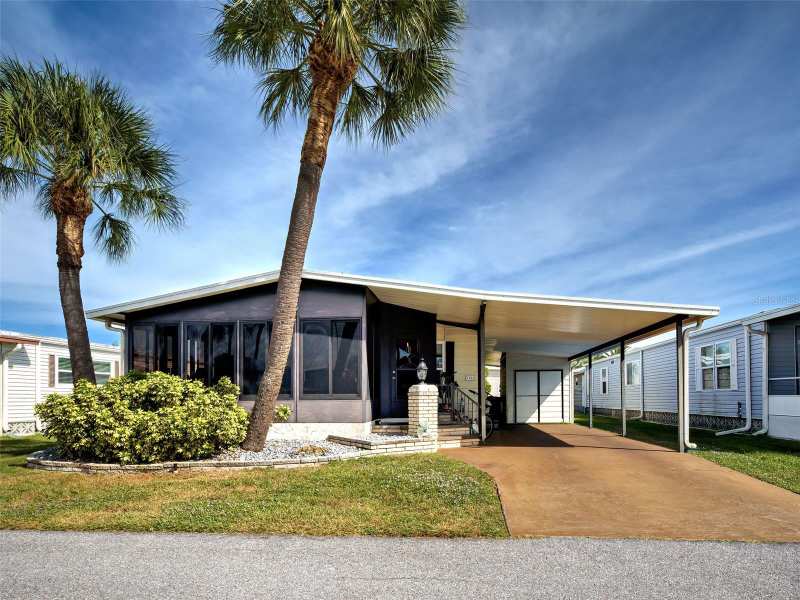 2 bedroom Manufactured Home at 2100 Kings Highway #1067, Maple Leaf Estates, Port Charlotte — photo 1