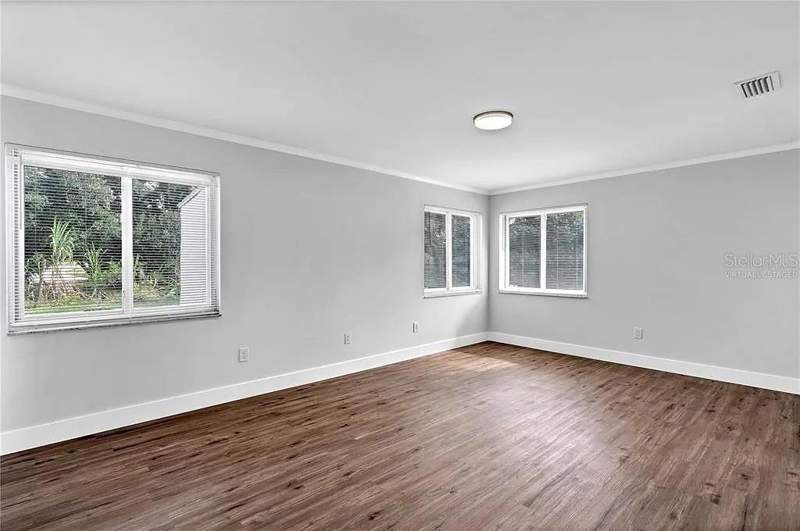 2 bedroom Single Family Residence at 4289 Yucatan Circle, Port Charlotte Sec 037, Port Charlotte — photo 3