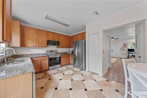 241 Deepcove Road, Winter Garden FL - photo 11 of 31