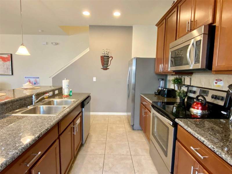 4 bedroom Townhouse at 3175 Tocoa Circle, Compass Bay Unit 3, Kissimmee — photo 5