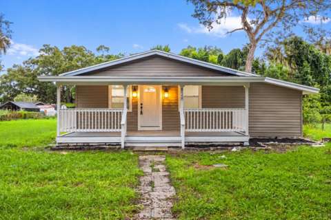828 30Th Street, home for sale in Winter Haven 33881