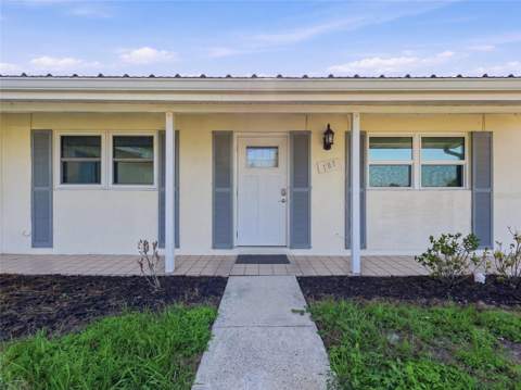 181 Duxbury Avenue, Port Charlotte FL - photo 10 of 83