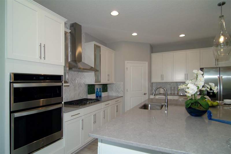 4 bedroom Single Family Residence at 5559 Nickerbean Street, Crossroads At Kelly Park, Apopka — photo 4