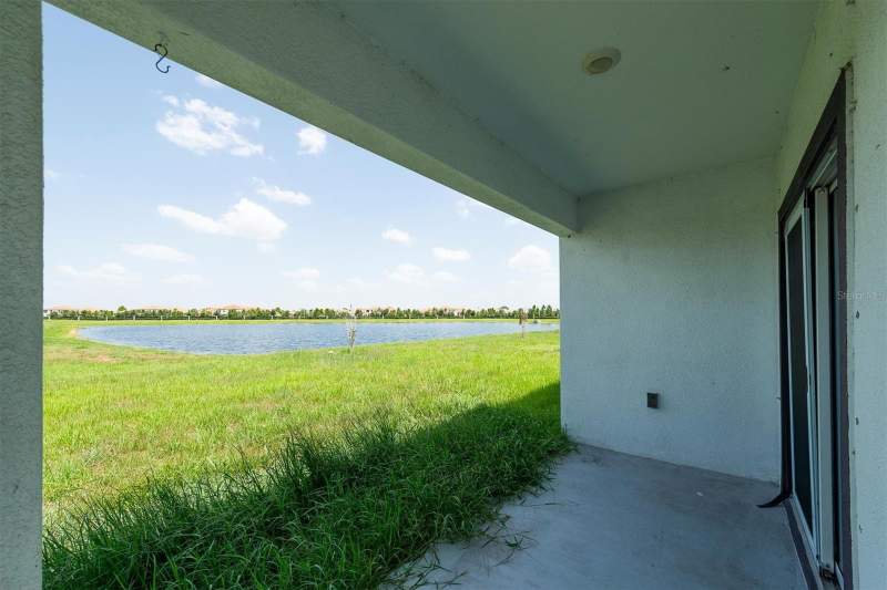 3 bedroom Single Family Residence at 17066 Oval Rum Drive, Forest Brooke Ph 4A, Wimauma — photo 5