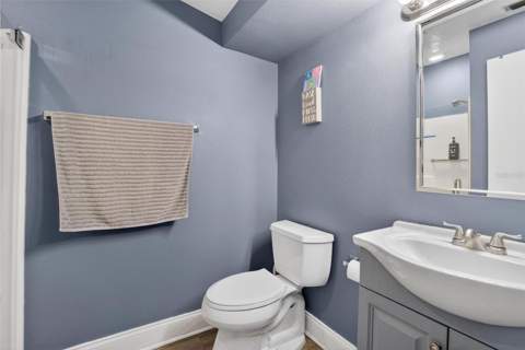 6424 Rockpointe Drive, Tampa FL - photo 15 of 34
