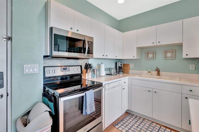 2 bedroom Condominium at 2090 Matecumbe Key Road #1708, Harbor Towers At Burnt Store, Punta Gorda — photo 4