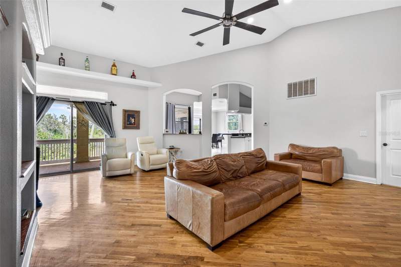 4 bedroom Single Family Residence at 7445 Gulf Way, Preserve At Sea Pines, Hudson — photo 3