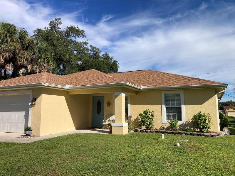 3 bedroom Single Family Residence at 14456 Cobb Avenue, Port Charlotte Sec 032, Port Charlotte — photo 2