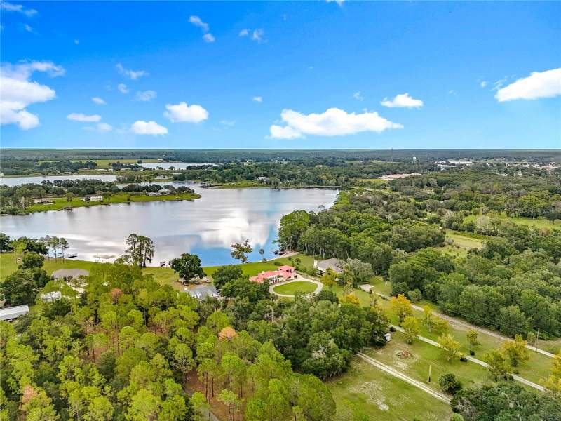 4 bedroom Single Family Residence at 16635 County Road 450, Umatilla, Umatilla — photo 4