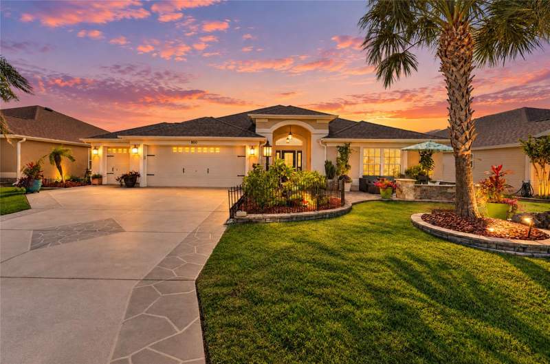 3 bedroom Single Family Residence at 800 Coleman Drive, The Villages, The Villages — photo 2
