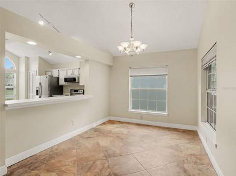 10728 Spring Brook Lane, Orlando FL - photo 11 of 33