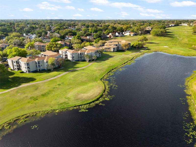 2 bedroom Condominium at 7320 WESTPOINTE BOULEVARD #533, BERMUDA DUNES PRIVATE RESIDENCE, ORLANDO — photo 4