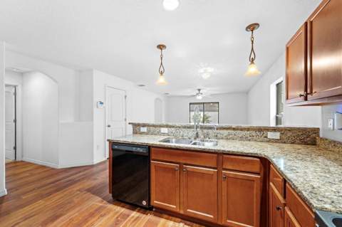 11837 Thicket Wood Drive, Riverview FL - photo 12 of 32