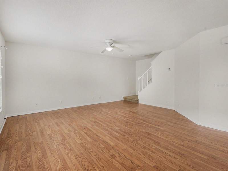 3 bedroom Townhouse at 217 Penmark Stone Place, Kings Mill Ph II, Valrico — photo 5