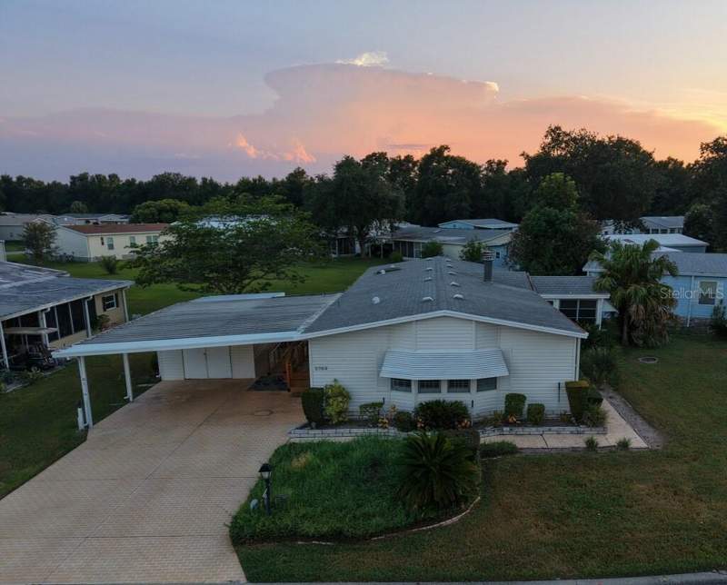 Zellwood Station Co-OpHomes for Sale in Zellwood, FL