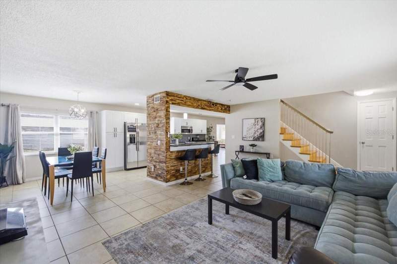 4 bedroom Single Family Residence at 4710 Travertine Drive, Bay Crest Park Unit 18, Tampa — photo 5