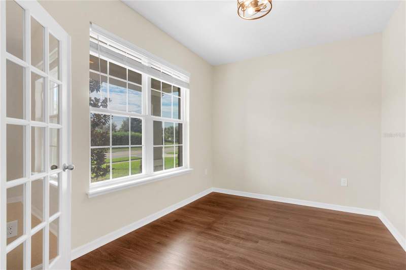 5 bedroom Single Family Residence at 17104 Goldcrest Loop, Serenoa Village 1 Ph 1B-1, Clermont — photo 5