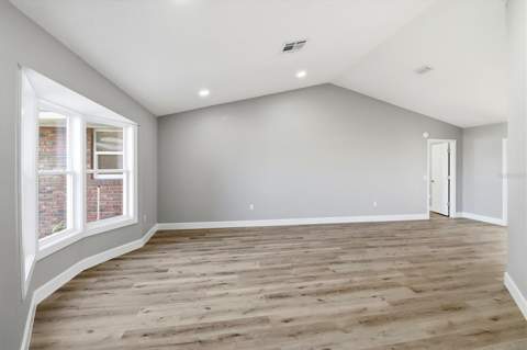 33608 Overton Drive, Leesburg FL - photo 18 of 40