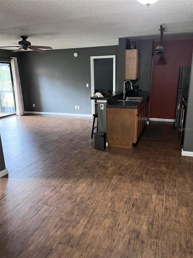 2 bedroom Condominium at 2050 Hunters Glen Drive #614, Hunters Glen Condo, Dunedin — photo 5