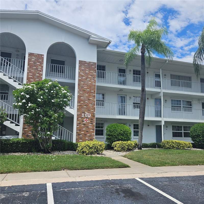 1 bedroom Condominium at 802 Brandy Wine Drive, Bay East Eight Condo, Largo — photo 2