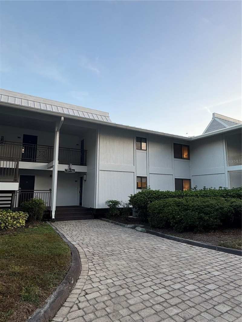 2 bedroom Condo - Hotel at 4786 Fox Hunt Drive #D743, Saddlebrook Condo Cl 03, Wesley Chapel — photo 1