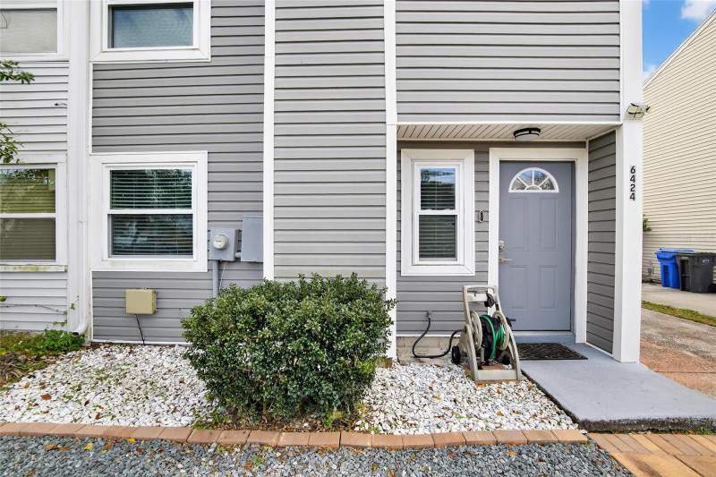 3 bedroom Townhouse at 6424 Rockpointe Drive, Rockpointe Patio Homes, Tampa — photo 3